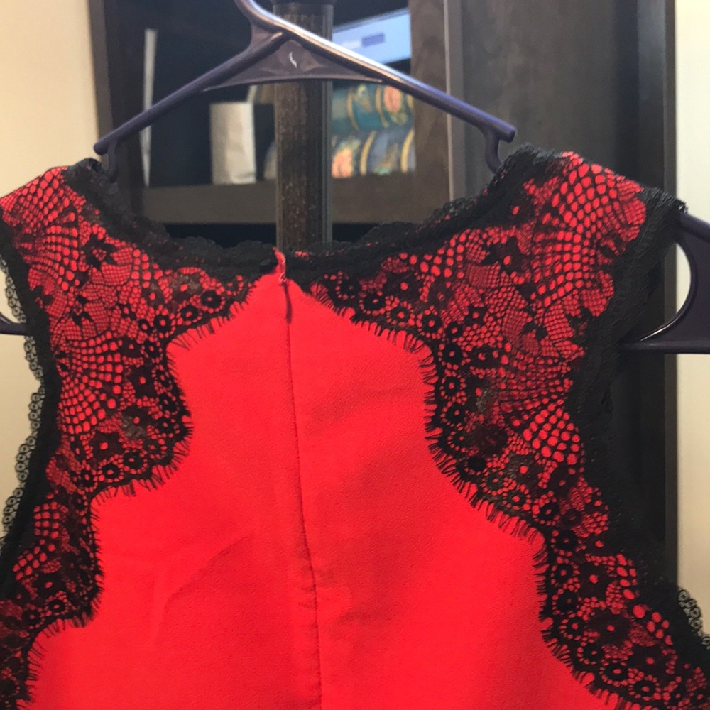 Donna Morgan red dress with black lace details. - Picture 5 of 7